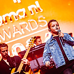 Angelito West (zoon John West) opent de Buma NL Awardshow